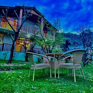 The Manu Emerald # Farmhouse # Top Selling Cottage In Manali # Peaceful Heritage Cozy Stay # Lawn With Bonfire # Most Awarded